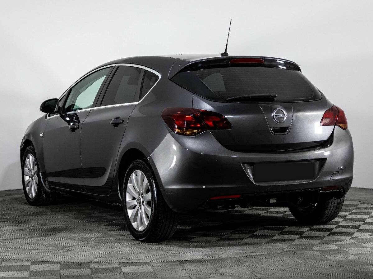 Opel Astra J, 2010 Фото №6