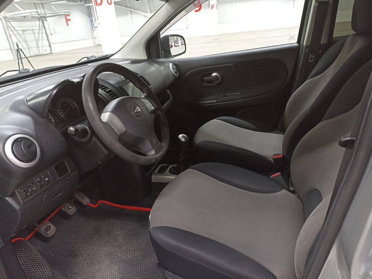 Nissan Note, 2010 Фото №16