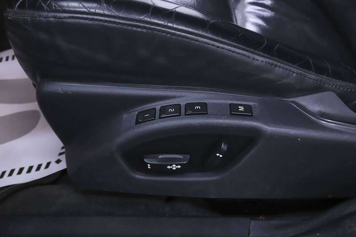 Volvo S80, 2010 Фото №8