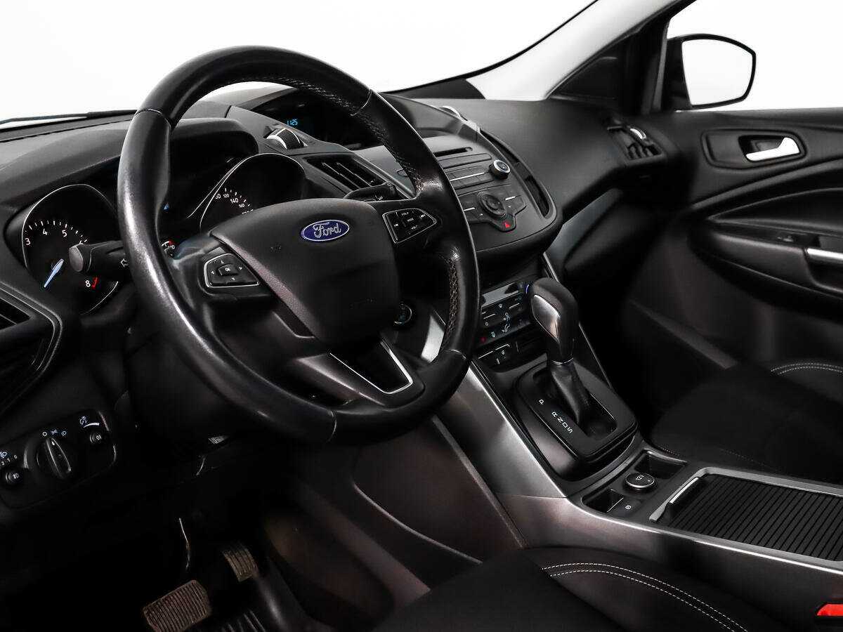 Ford Kuga, 2018 Фото №9