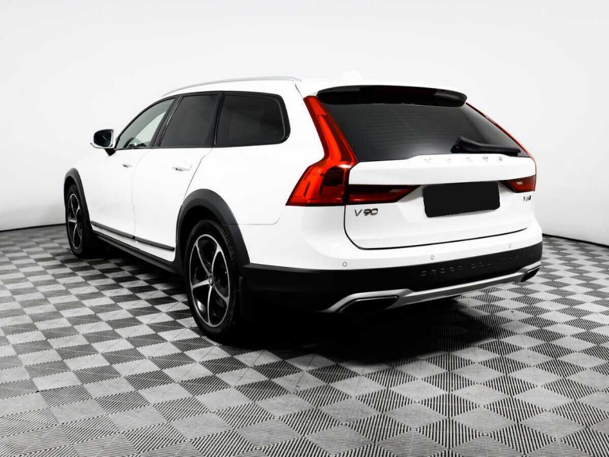 Volvo V90 Cross Country, 2019 Фото №7