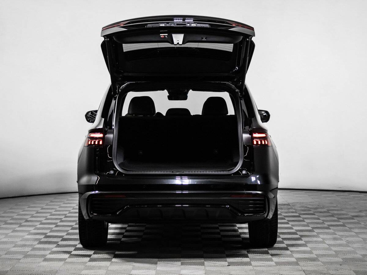 Geely Monjaro I, 2023 Фото №12