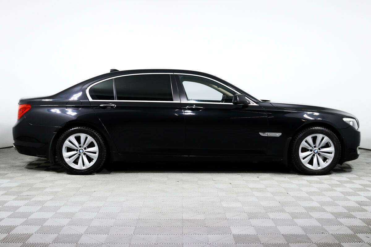 BMW 7 серии 750i xDrive, 2011 Фото №3