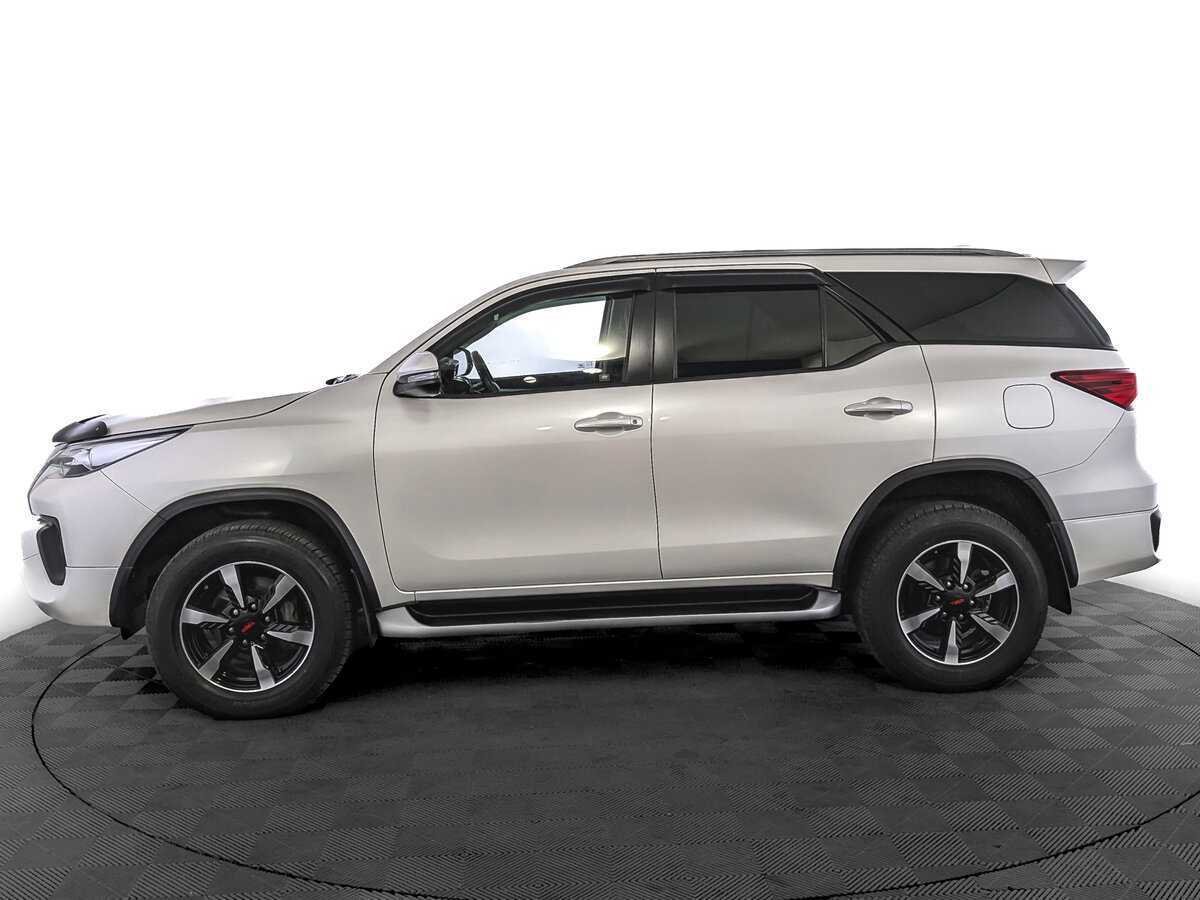 Toyota Fortuner, 2019 Фото №8
