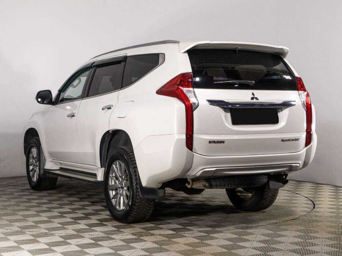 Mitsubishi Pajero Sport, 2019 Фото №7