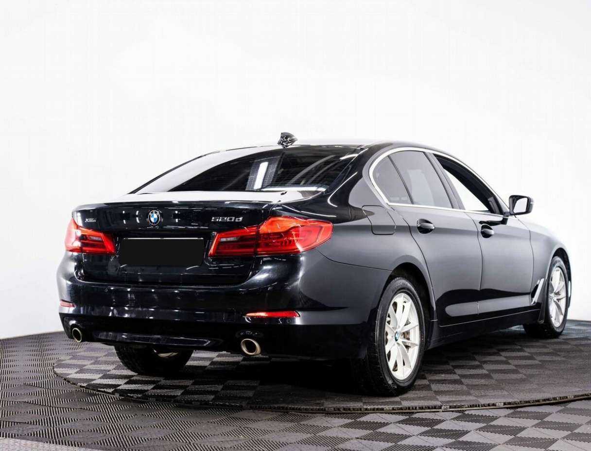 BMW 5 серии 520d xDrive, 2019 Фото №6