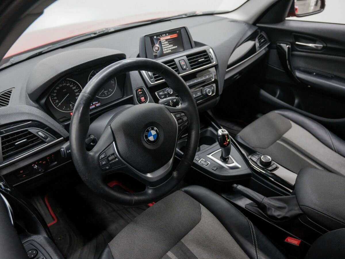 BMW 1 серии 118i, 2016 Фото №13