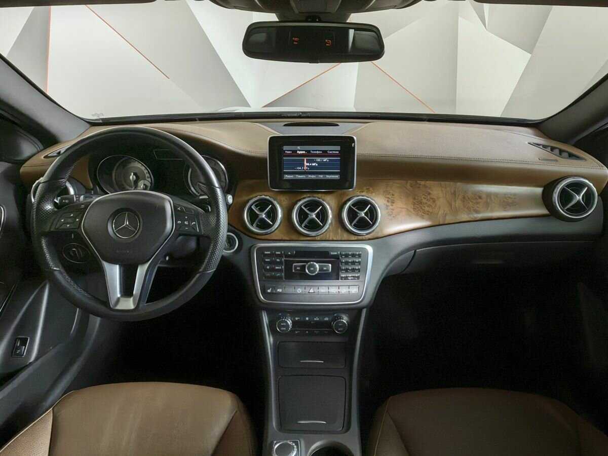 Mercedes-Benz GLA 250, 2014 Фото №10