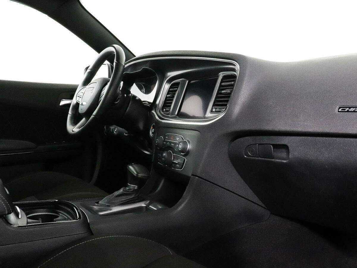 Dodge Charger, 2021 Фото №6
