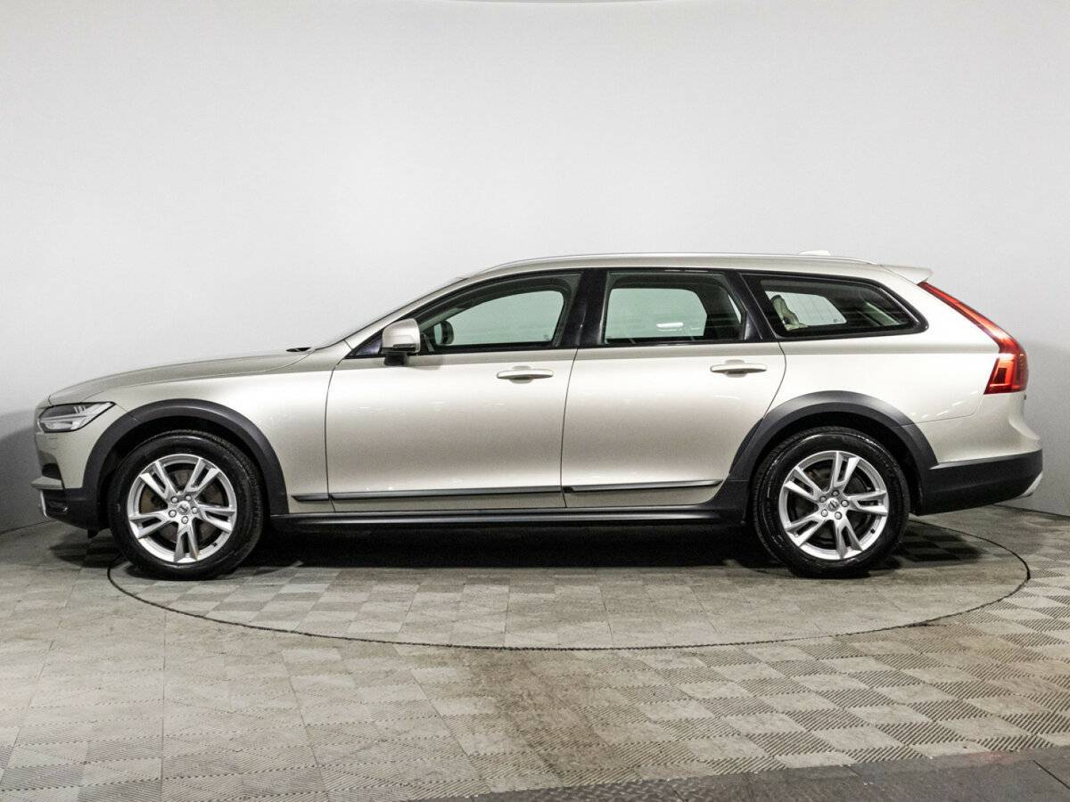 Volvo V90 Cross Country, 2017 Фото №8