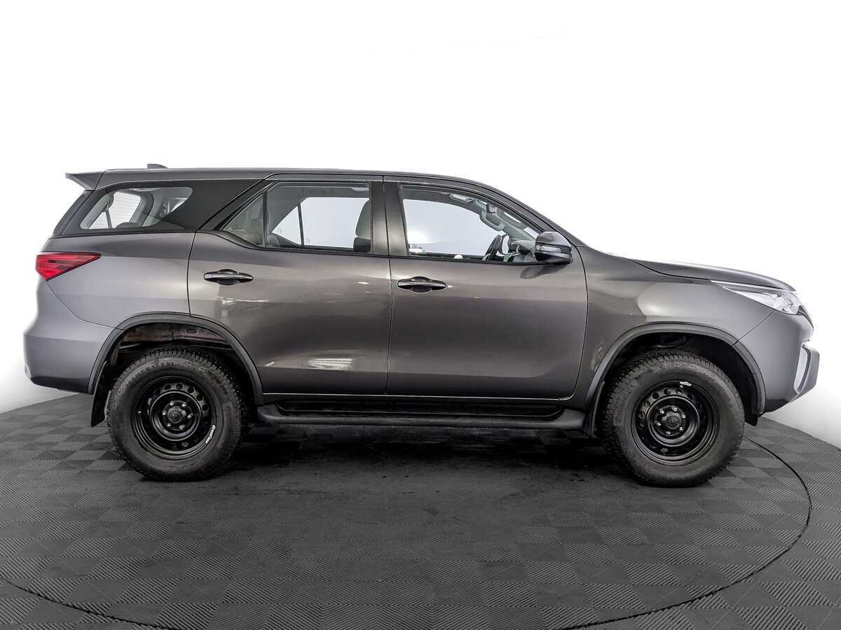 Toyota Fortuner, 2019 Фото №4