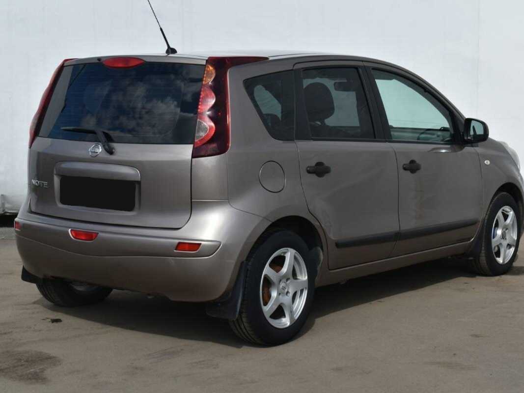Nissan Note, 2011 Фото №5