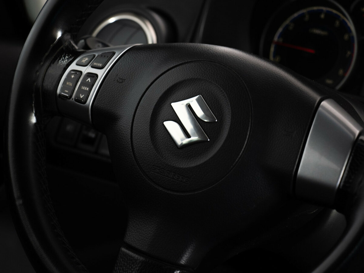 Suzuki SX4 I (Classic) Рестайлинг, 2011 Фото №8