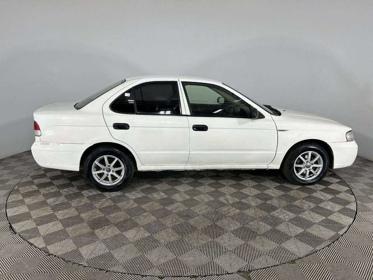 Nissan Sunny, 2004 Фото №4