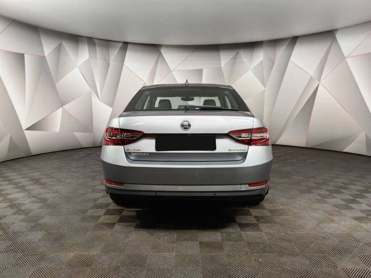 Skoda Superb, 2017 Фото №8