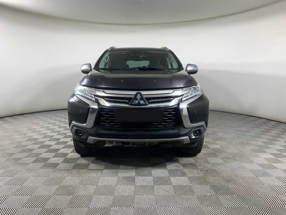 Mitsubishi Pajero Sport, 2017 Фото №2