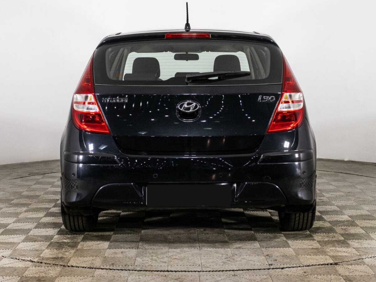 Hyundai i30, 2010 Фото №6