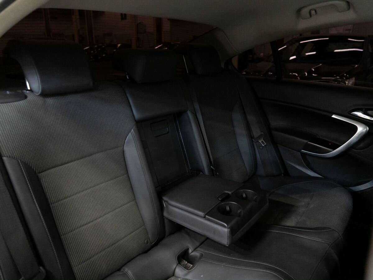 Opel Insignia, 2011 Фото №8