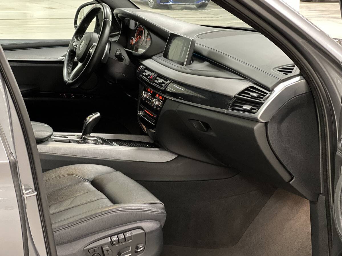 BMW X5 40d, 2015 Фото №11