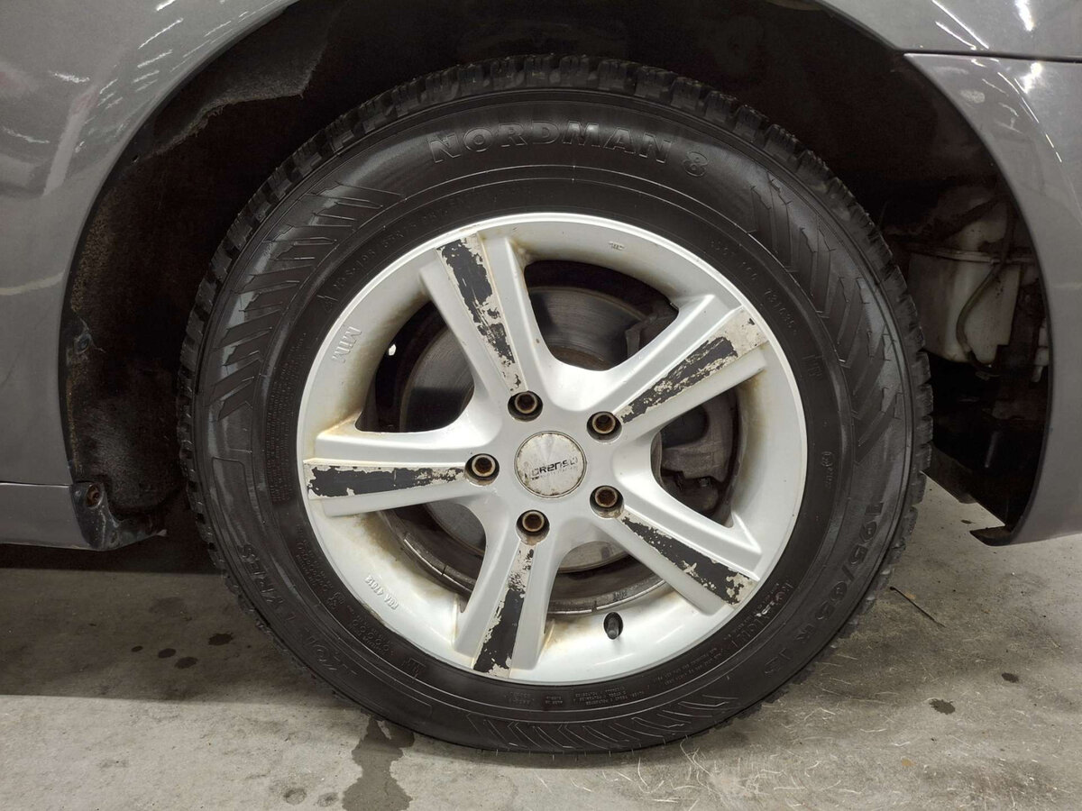 Geely Emgrand EC7, 2013 Фото №17