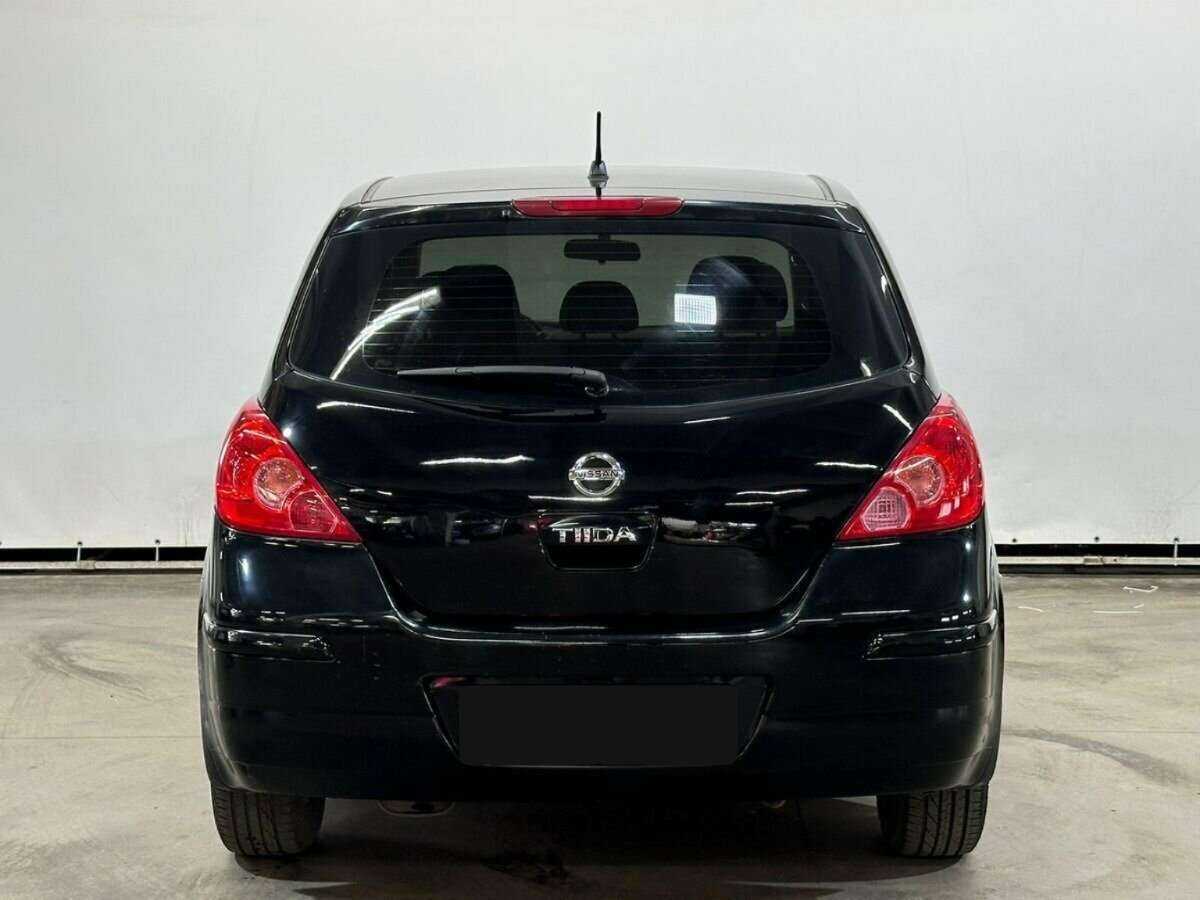 Nissan Tiida, 2010 Фото №6
