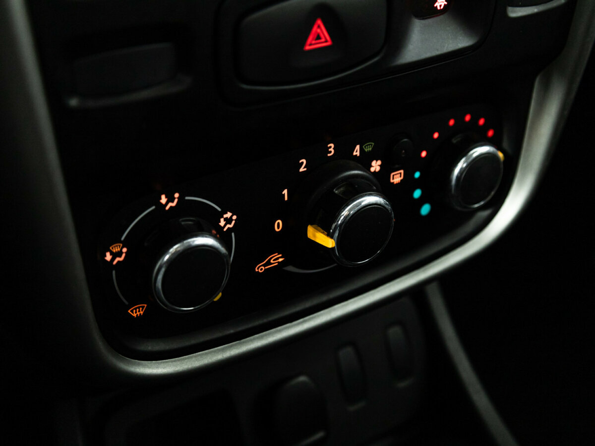 Renault Duster I, 2014 Фото №12