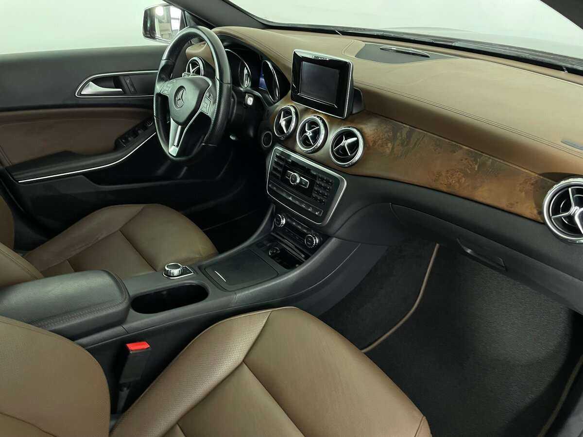 Mercedes-Benz GLA 250, 2014 Фото №13