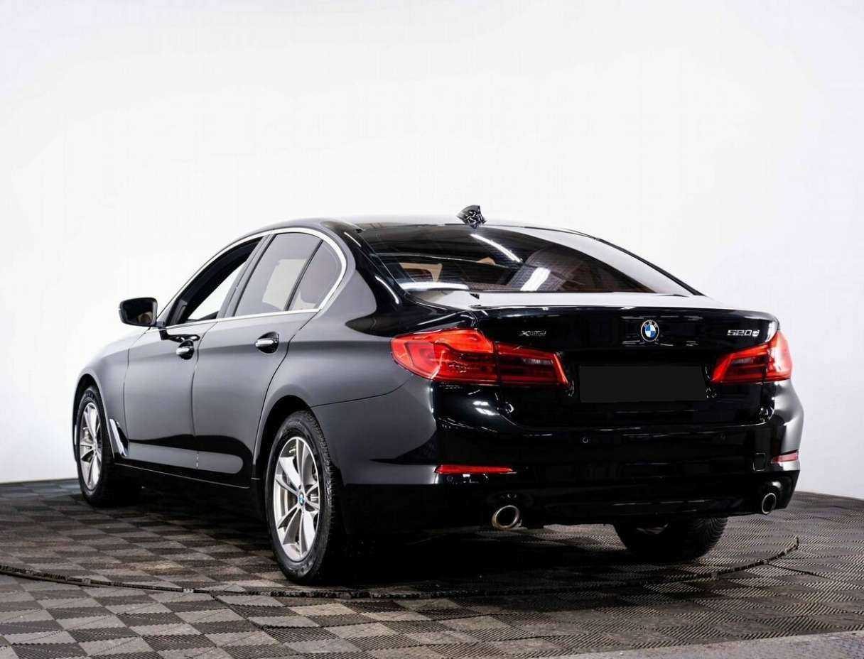 BMW 5 серии 520d xDrive, 2018 Фото №4