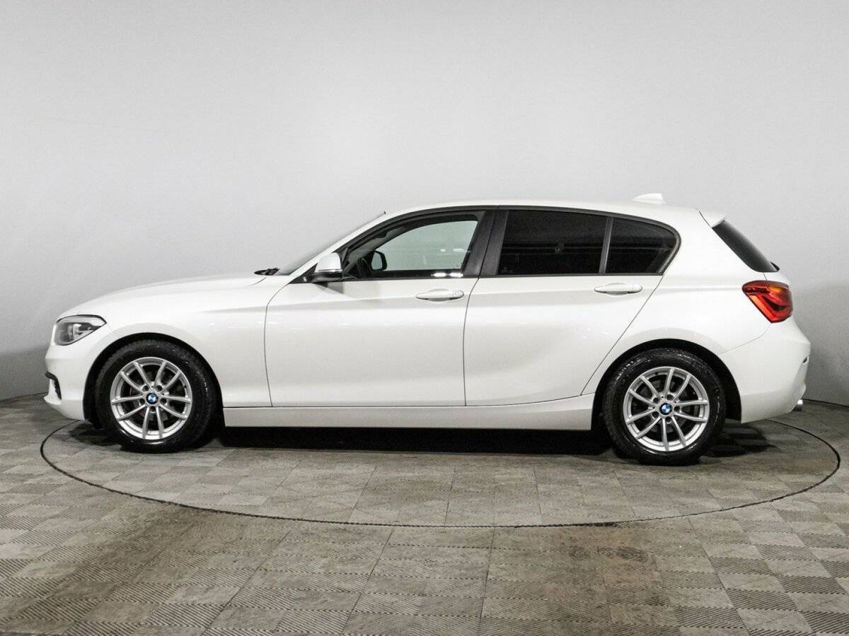 BMW 1 серии 118i, 2018 Фото №8