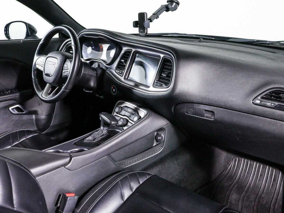 Dodge Challenger, 2018 Фото №9
