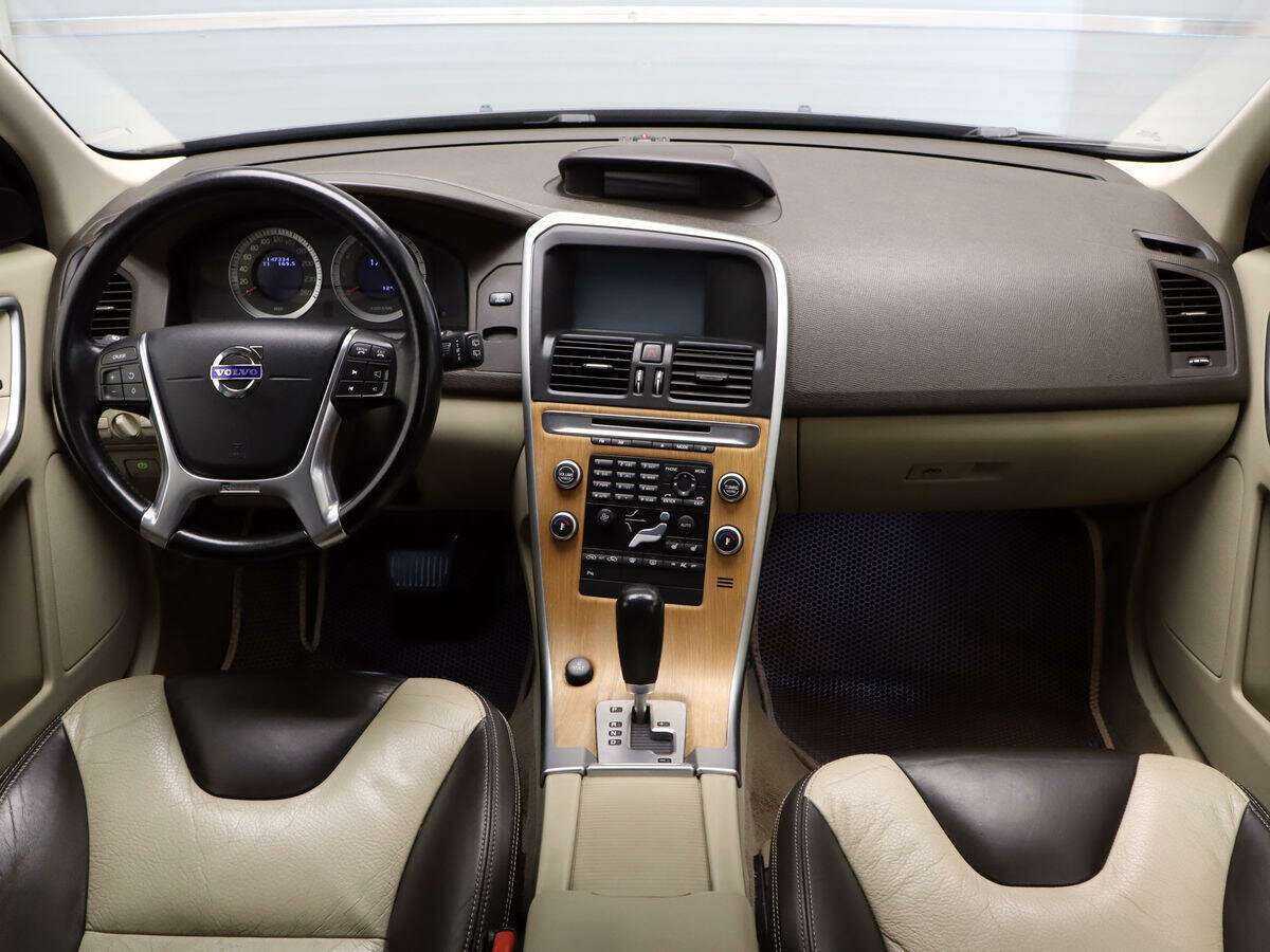 Volvo XC60, 2010 Фото №8