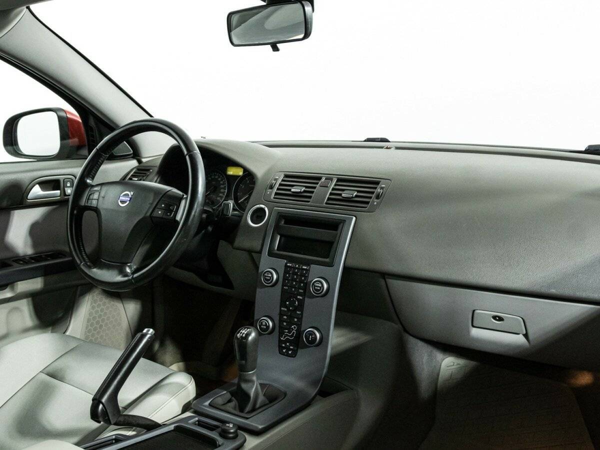 Volvo S40, 2011 Фото №9