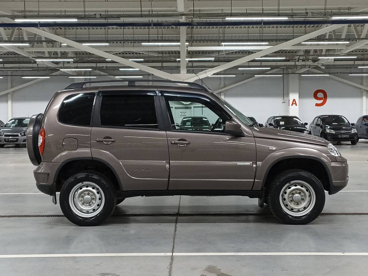 Chevrolet Niva, 2013 Фото №4