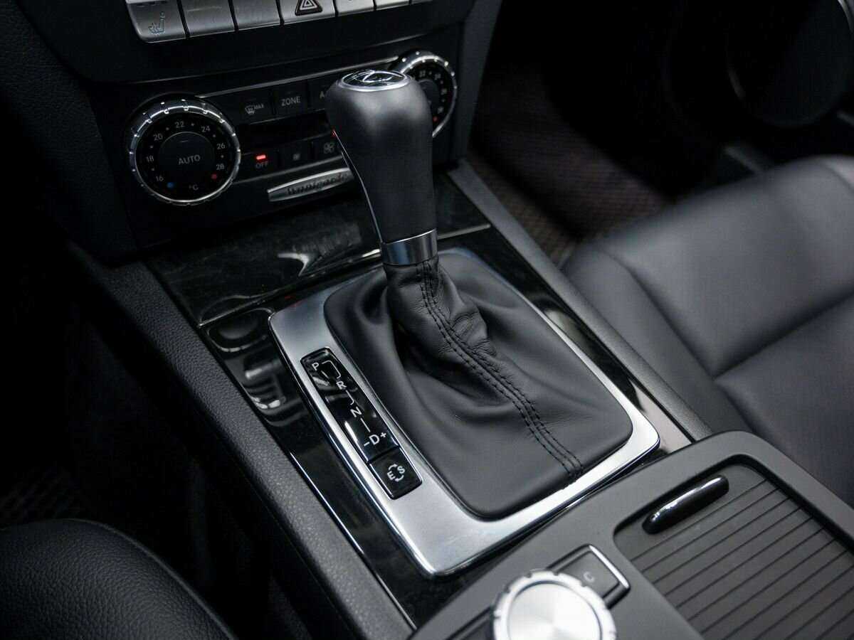 Mercedes-Benz C-Класс 250, 2013 Фото №21