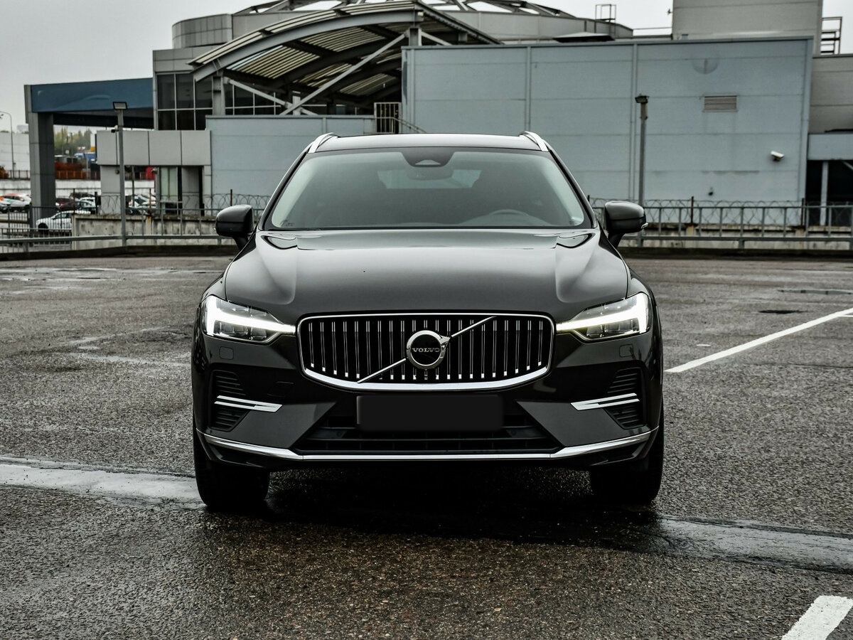 Volvo XC60 II Рестайлинг, 2021 Фото №2