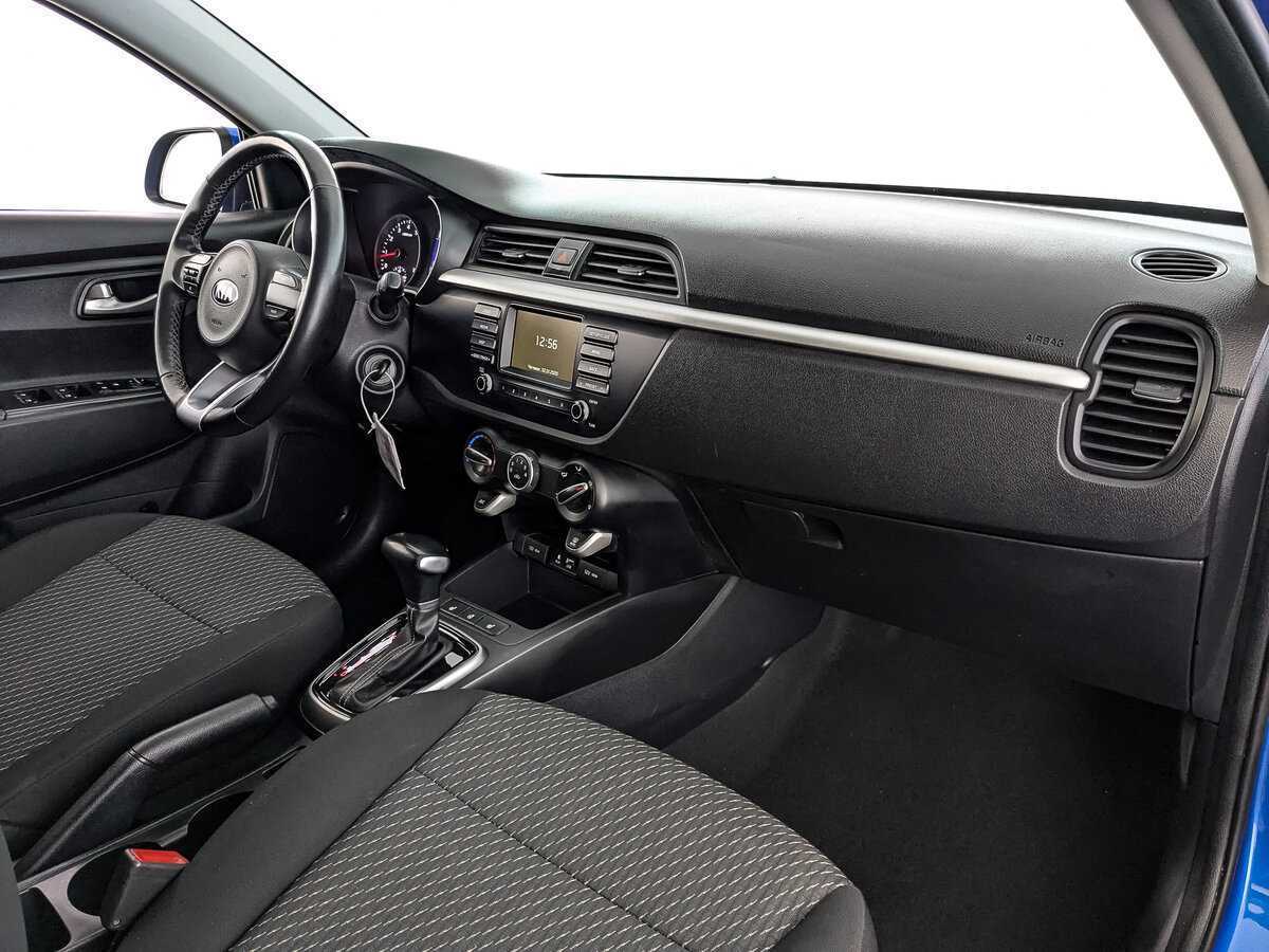 Kia Rio X-Line, 2020 Фото №12
