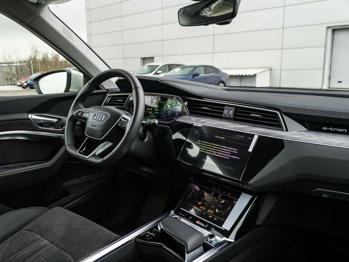 Audi e-tron 50 I, 2023 Фото №11