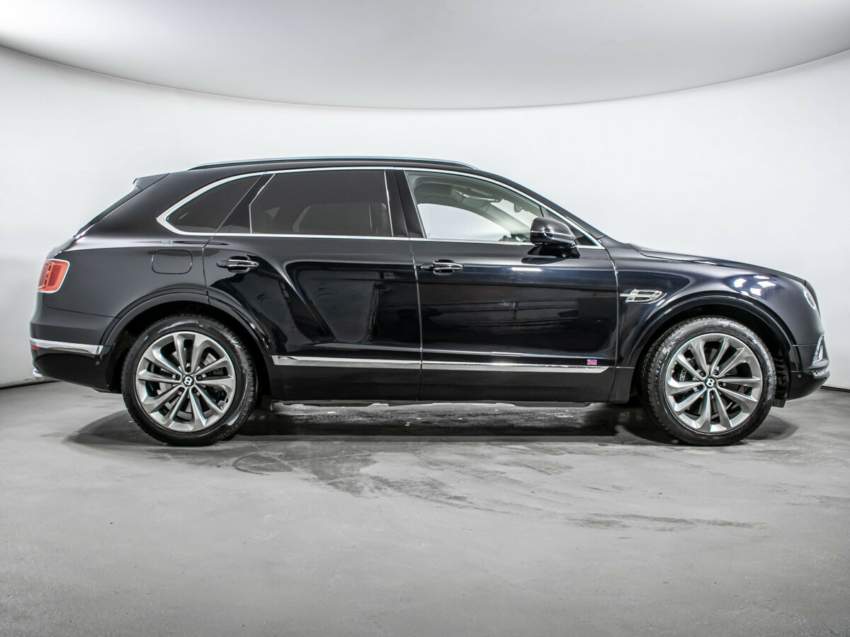 Bentley Bentayga I, 2016 Фото №4