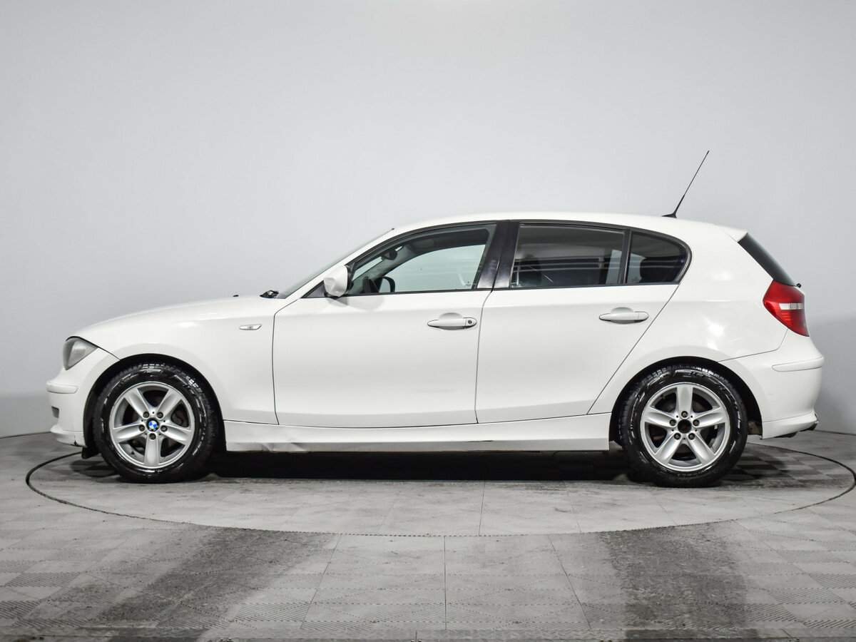 BMW 1 серии 116i, 2010 Фото №8