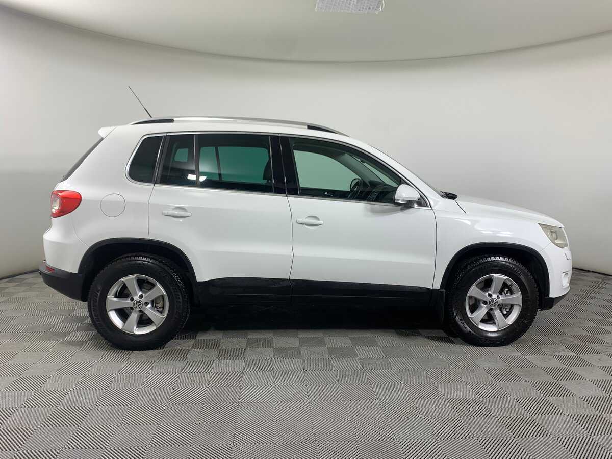 Volkswagen Tiguan, 2010 Фото №4