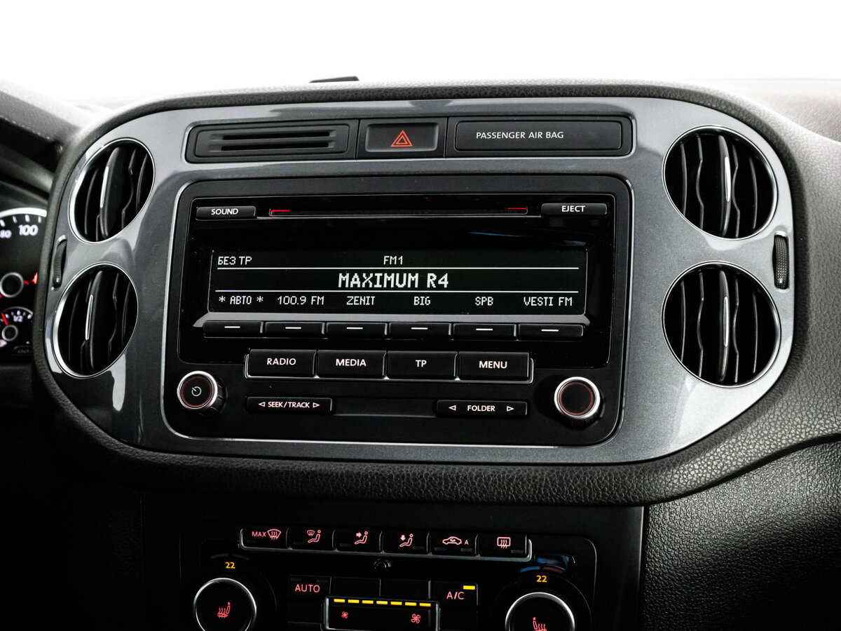 Volkswagen Tiguan I Рестайлинг, 2014 Фото №11