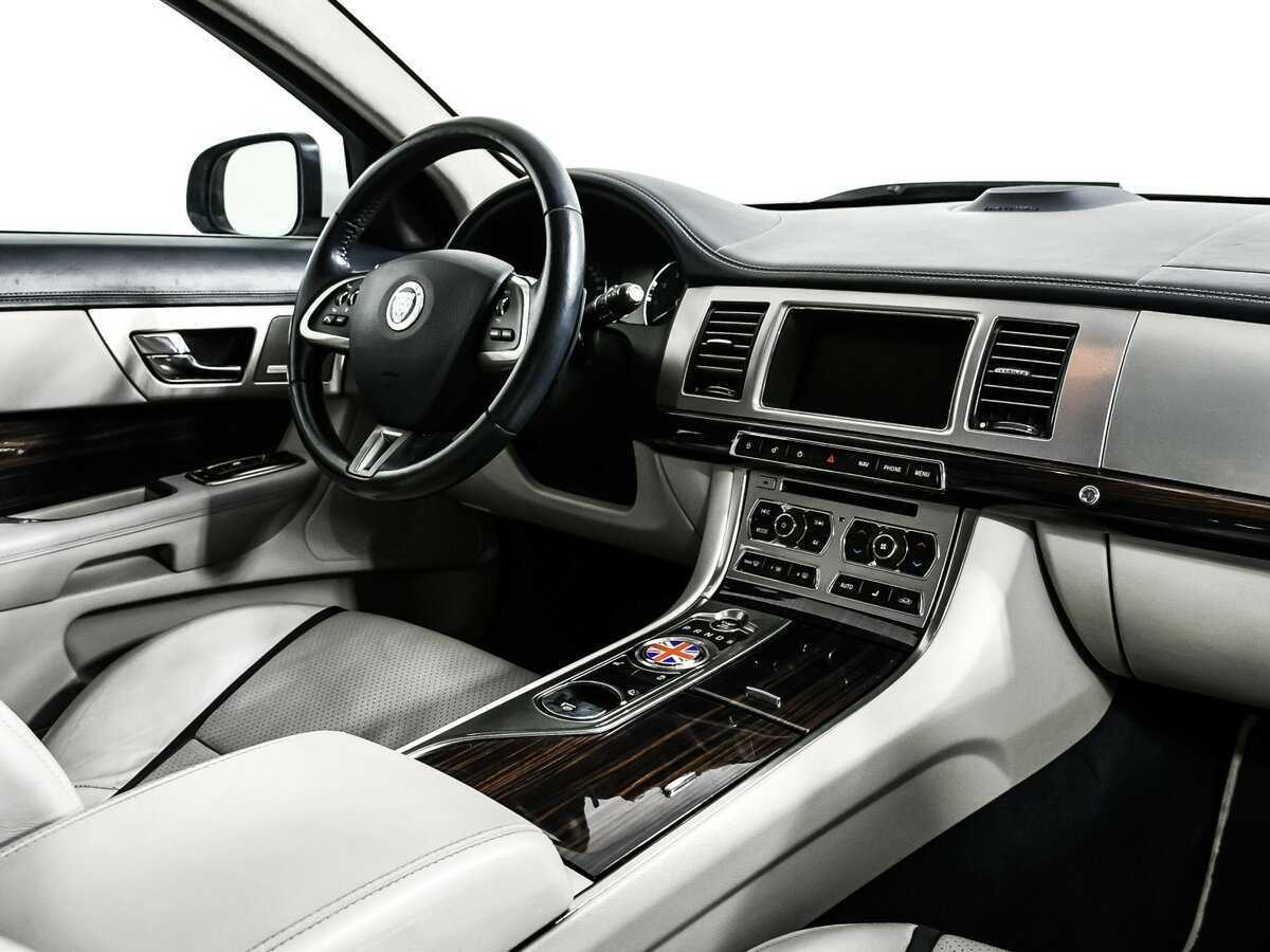 Jaguar XF, 2012 Фото №9