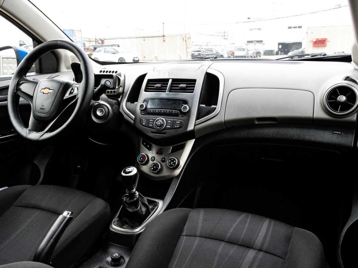 Chevrolet Aveo, 2013 Фото №7
