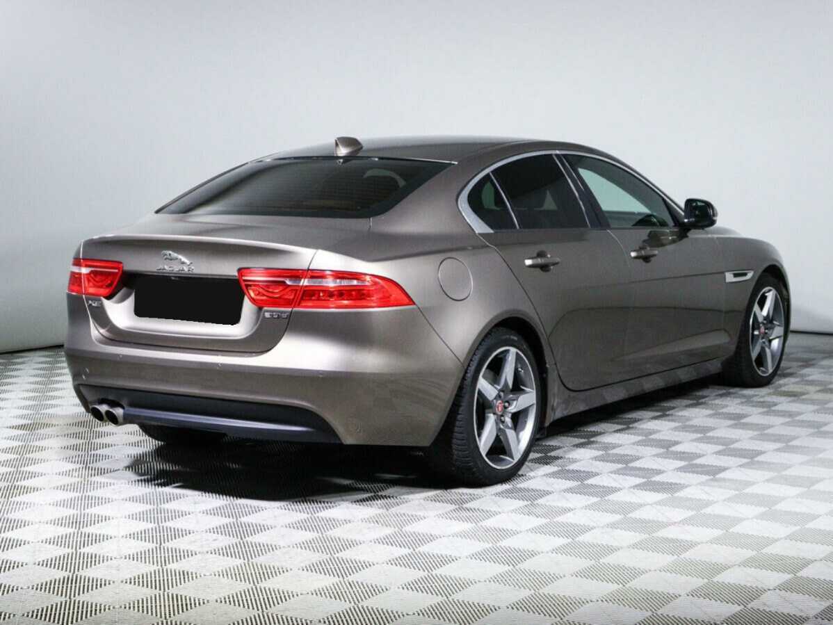 Jaguar XE, 2017 Фото №5