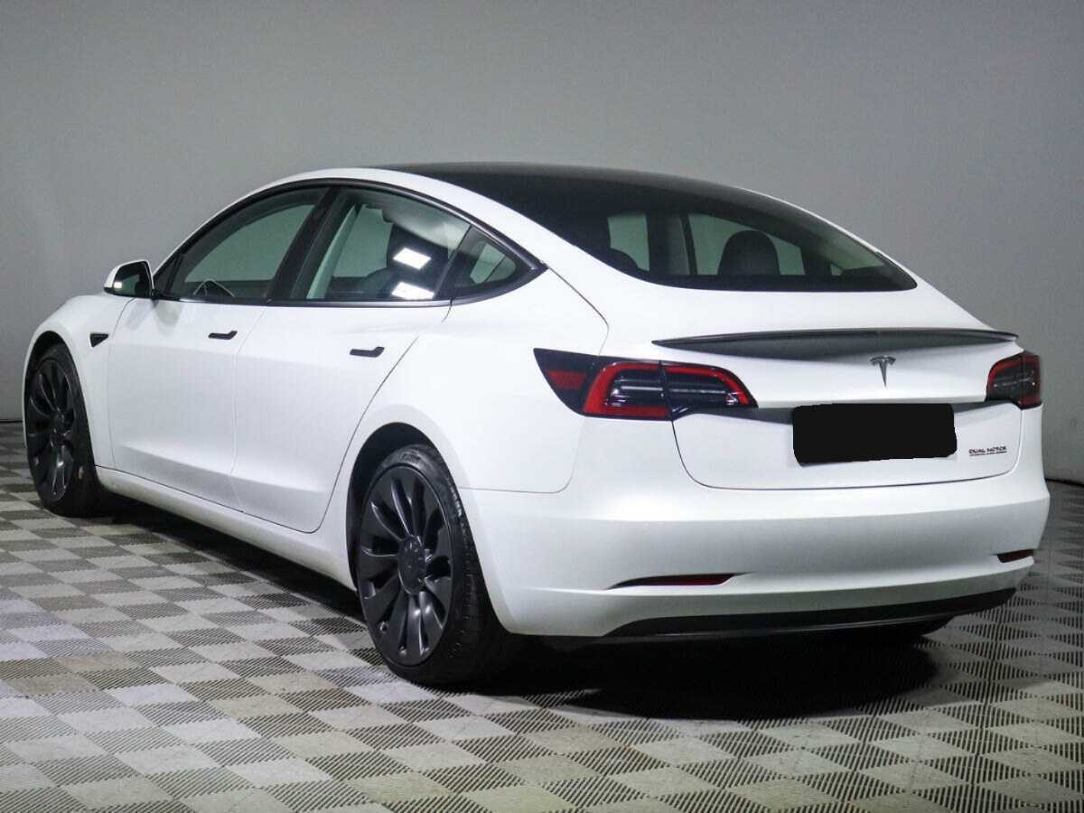 Tesla Model 3 Performance, 2021 Фото №6
