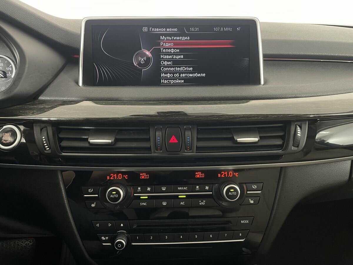 BMW X5 50i, 2013 Фото №12