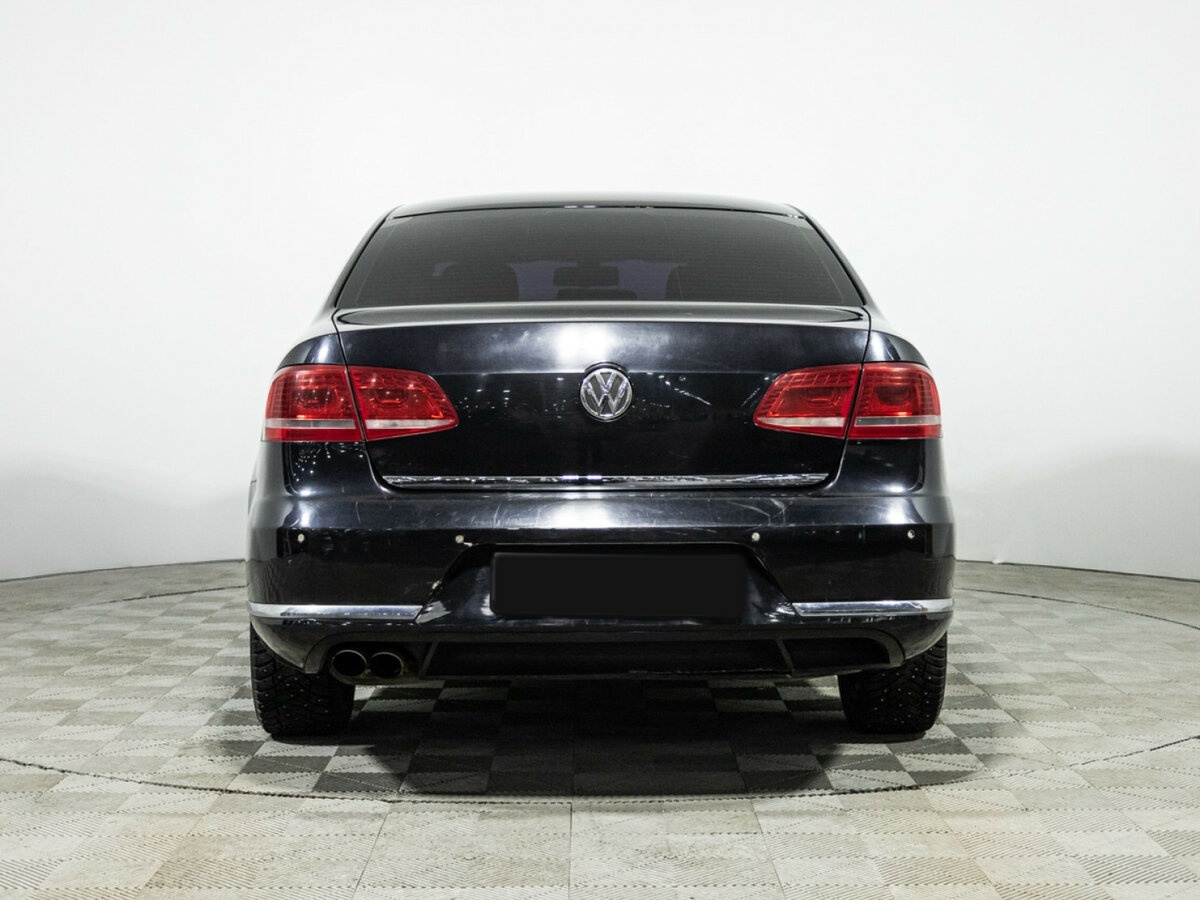 Volkswagen Passat B7, 2011 Фото №5
