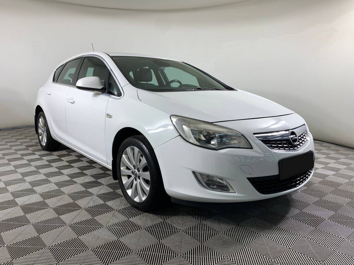 Opel Astra, 2011 Фото №3