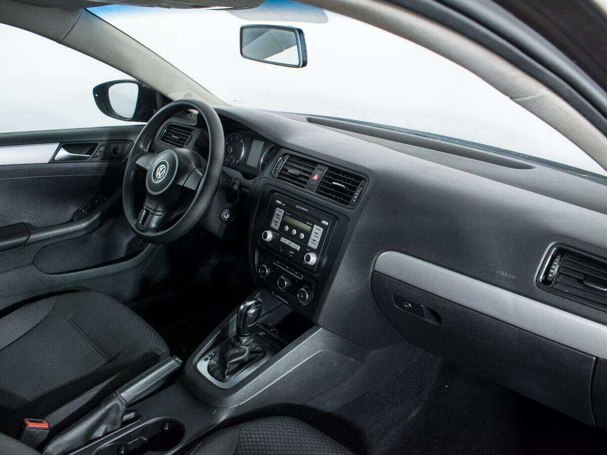 Volkswagen Jetta, 2012 Фото №9