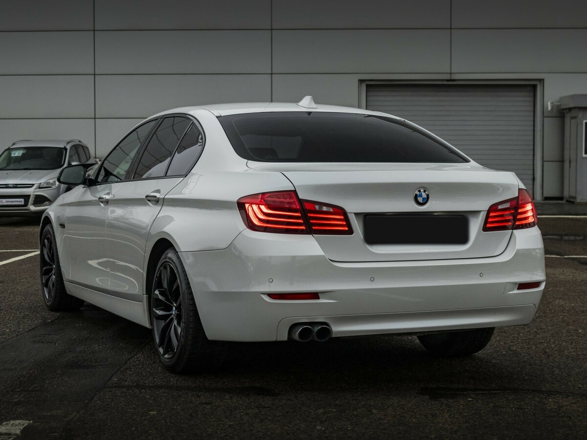 BMW 5 серии 525d xDrive VI (F10/F11/F07) Рестайлинг, 2015 Фото №8